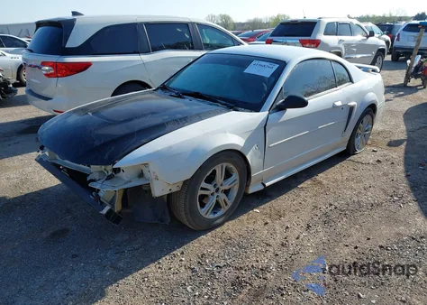 2004 Ford Mustang z USA, uszkodzony, nr VIN 1FAFP40674F188784